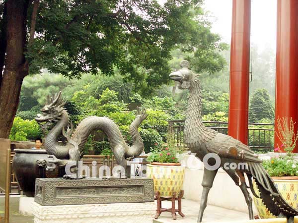 Bronze States of Dragon and Phoenix, Beijing Summer Palace