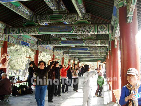 Morning Exercise in the Long Corridor, Beijing Temple of Heaven 
