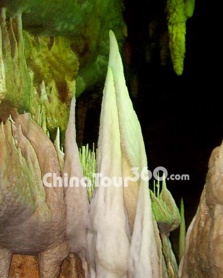 Stalactites and Stalagmites, Chongqing Snow Jade Cave