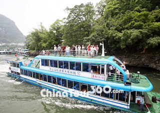 Li River Cruise Ship