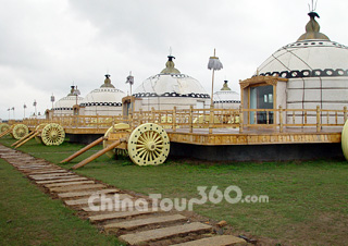 Chariot Yurt