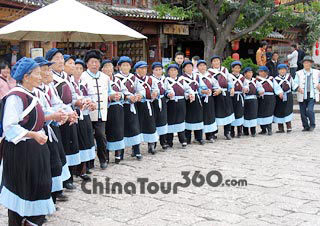 Naxi People, Lijiang