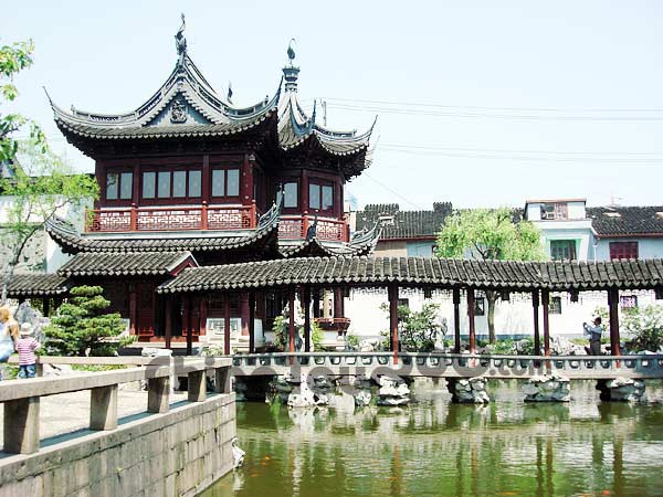 Typical Chinese architecture in Yuyuan Garden