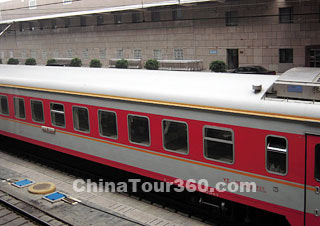 A Chinese Fast Train