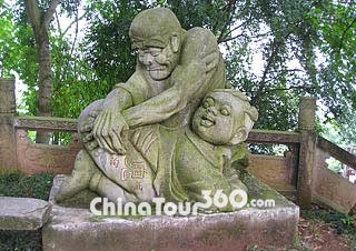 A Statue in Fengdu