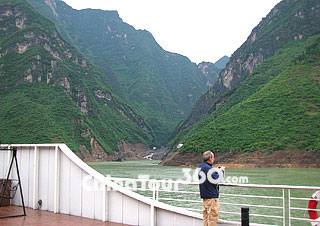 Peaks of Wu Gorge