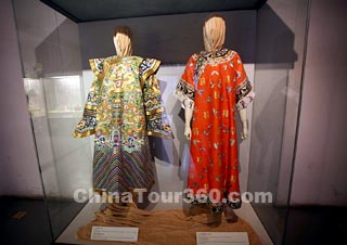 Clothing of the Manchu People, Palace of Tranquil Longevity