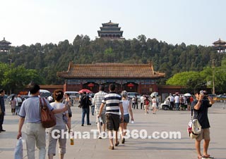 South Gate of Jingshan Park